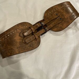 Women’s Belt size M/L